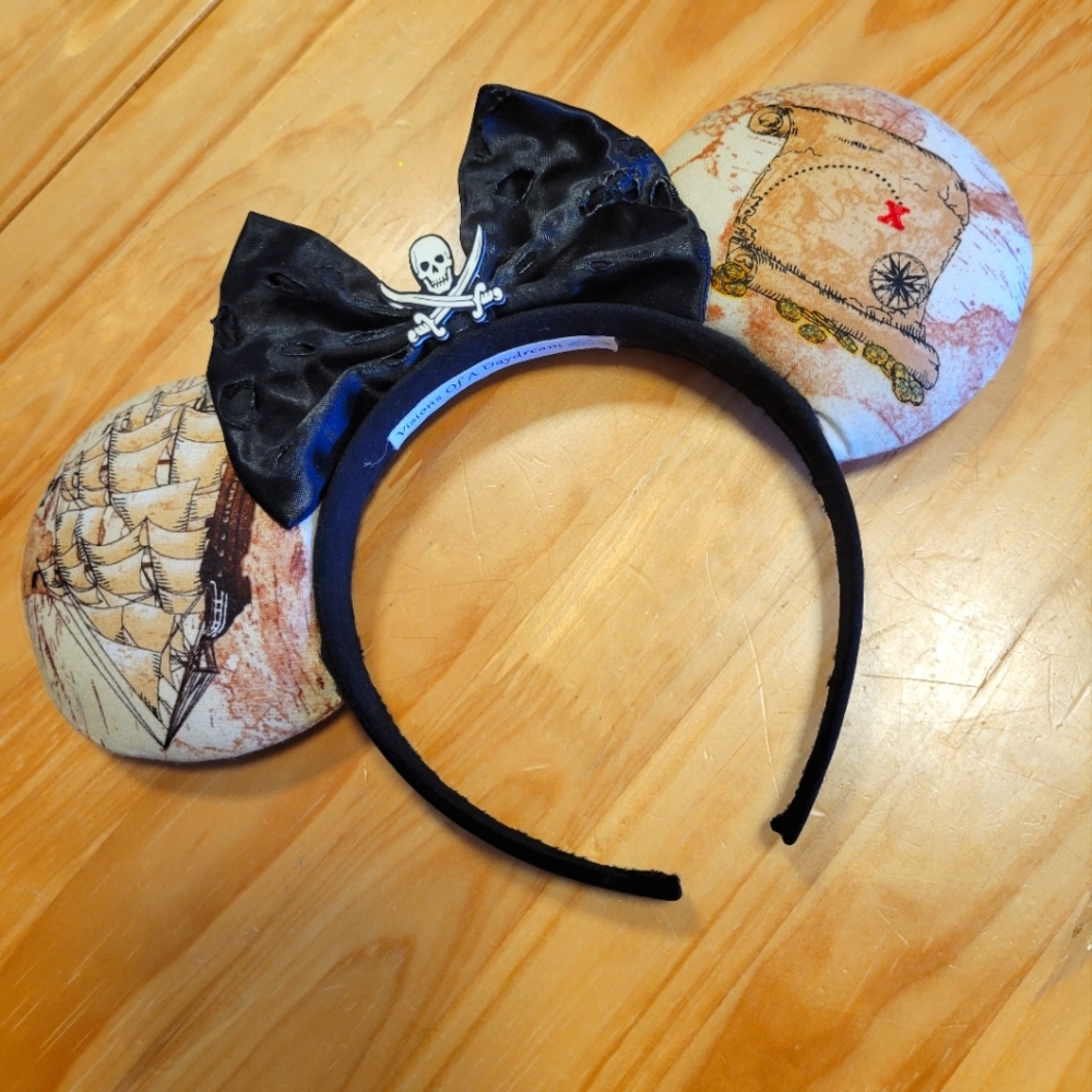 Pirates of the Caribbean Minnie Ears Headband